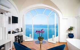 Villa Santa Chiara Positano Suites